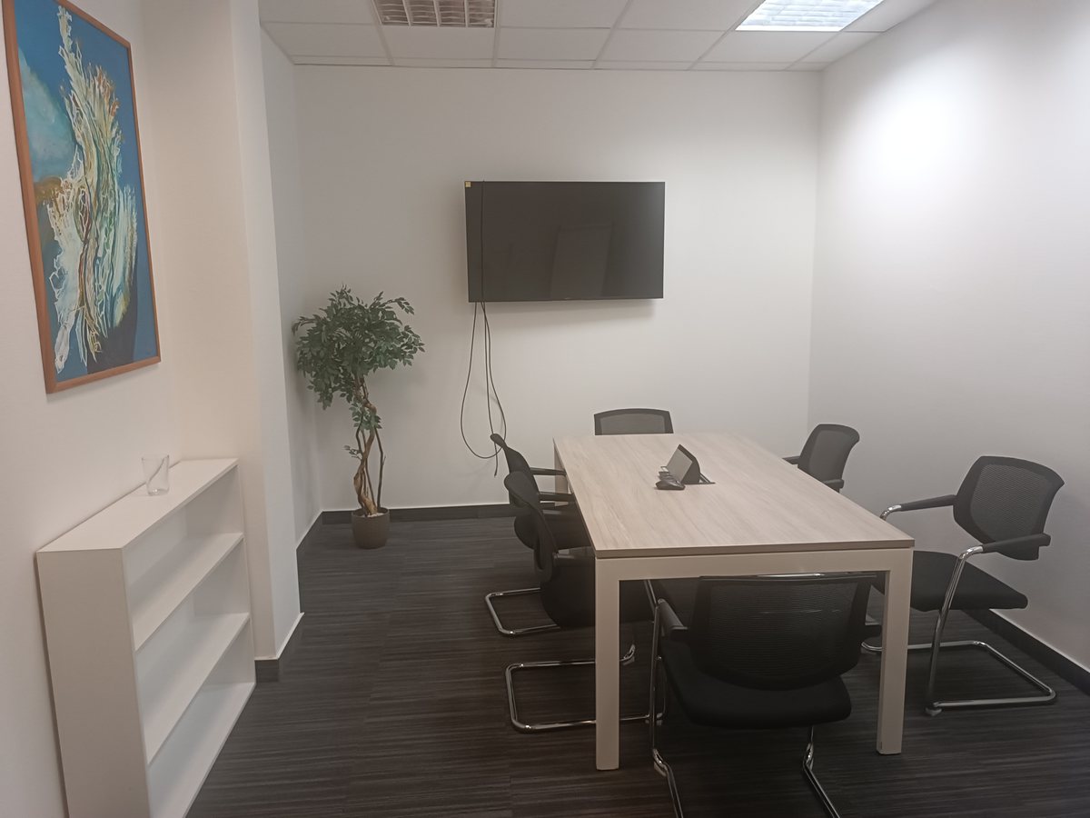Boardroom: the phone photo of the real office